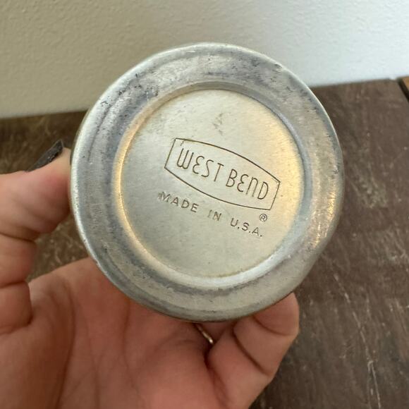 Vintage West Bend Aluminum Pepper Shaker REPLACEMENT Read - Picture 3 of 11